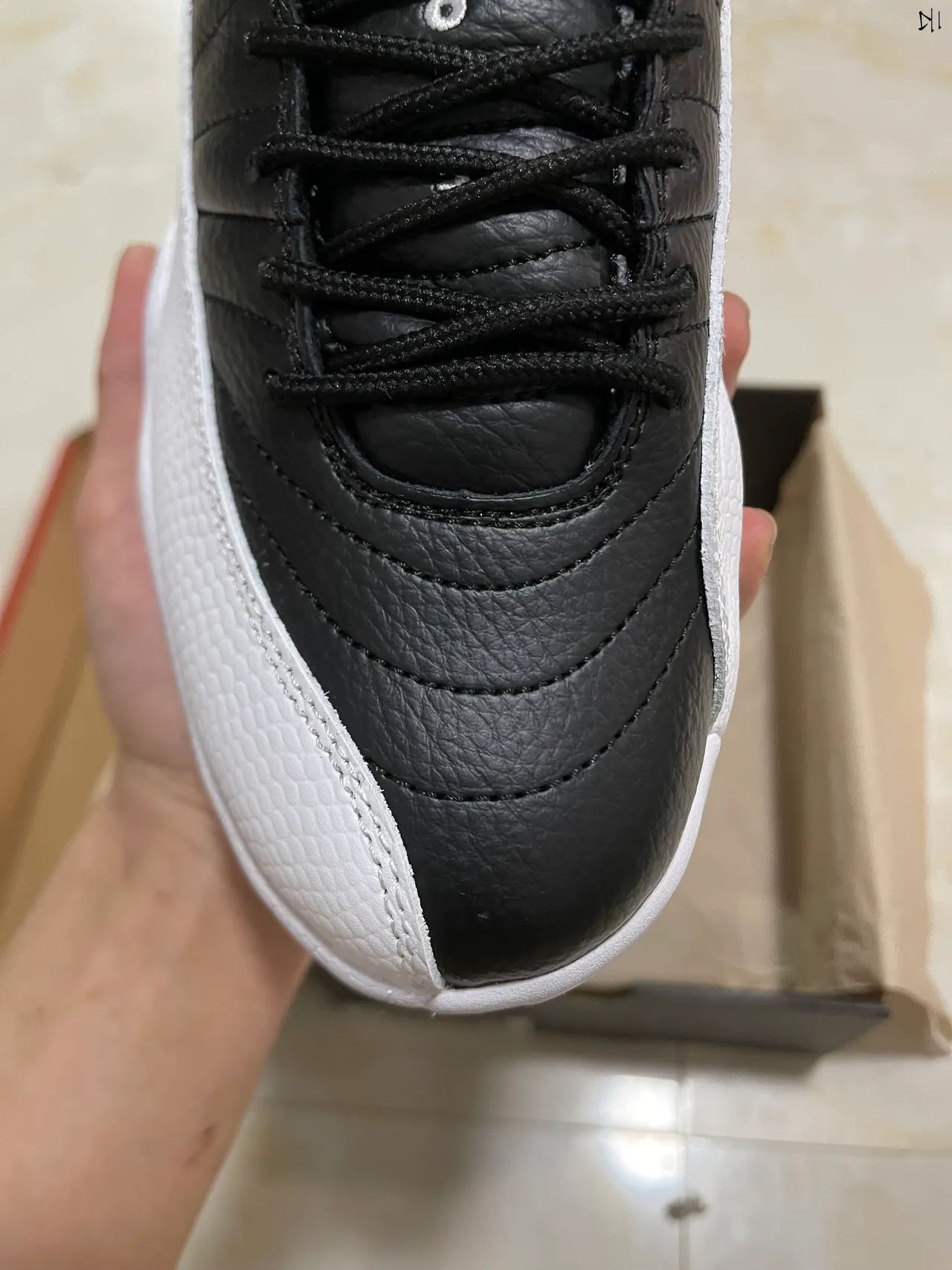Air Jordan 12 Black and White Quilted Leather Basketball Shoes 3