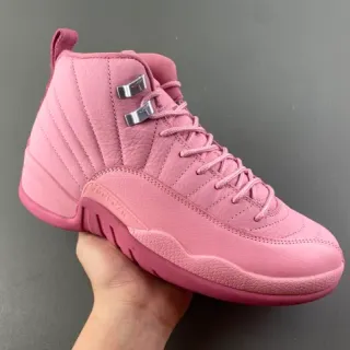 Air Jordan 12 单色粉红篮球鞋