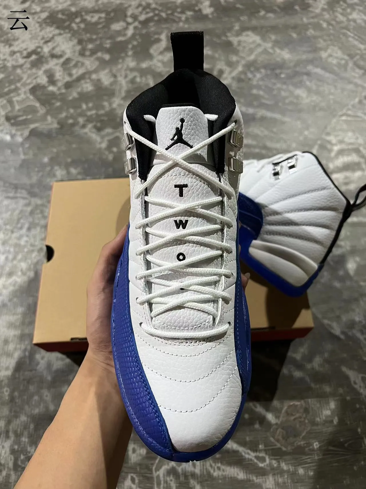 Air Jordan 12 White Royal Blue Basketball Shoes 3