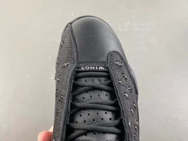 Air Jordan 13 काले डेनिम स्टडेड बास्केटबॉल जूते 6
