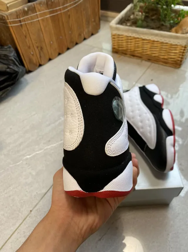 Air Jordan 13 Black White Red Quilted Leather Basketball Shoes 6