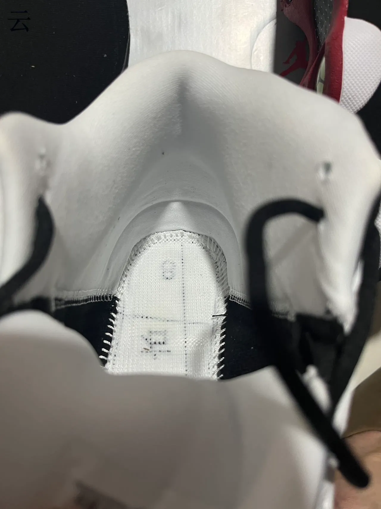 Air Jordan 13 White Black Red Basketball Shoes 11