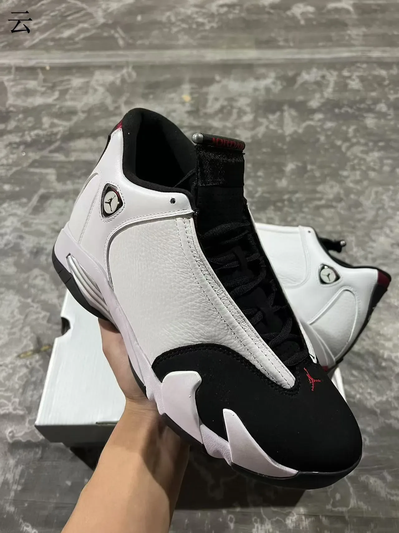 Air Jordan 14 Blanc Noir Rouge Chaussures de Basketball 2