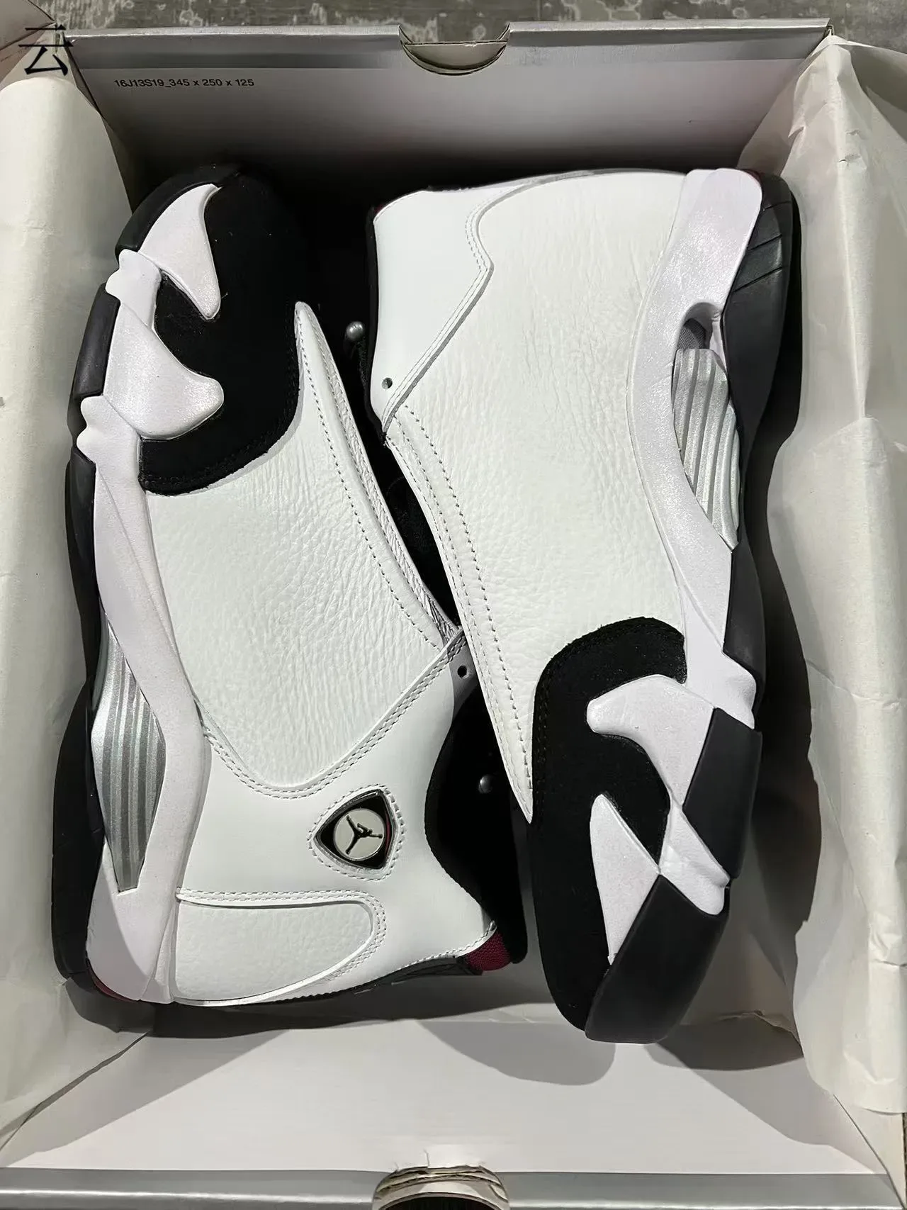 Air Jordan 14 Blanc Noir Rouge Chaussures de Basketball 9