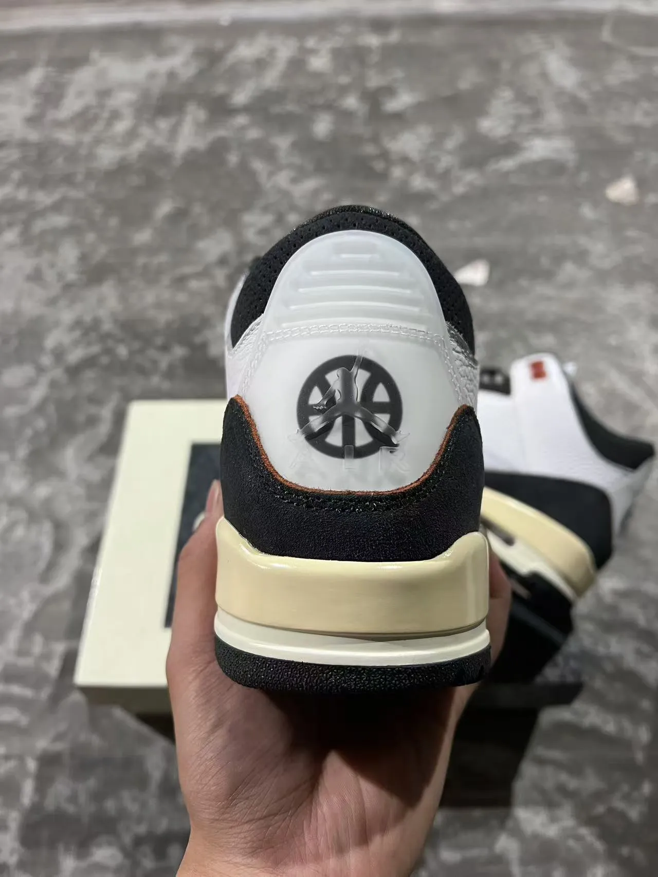 Air Jordan 3 White Black Cream Basketball Shoes 8
