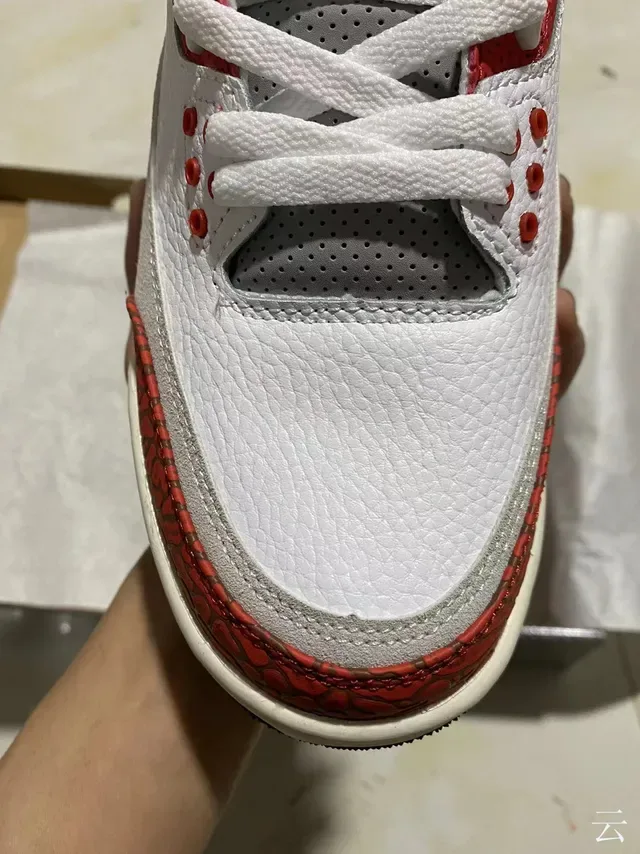 Air Jordan 3 Chaussures de Basket Blanc Rouge Imprimé Éléphant 3