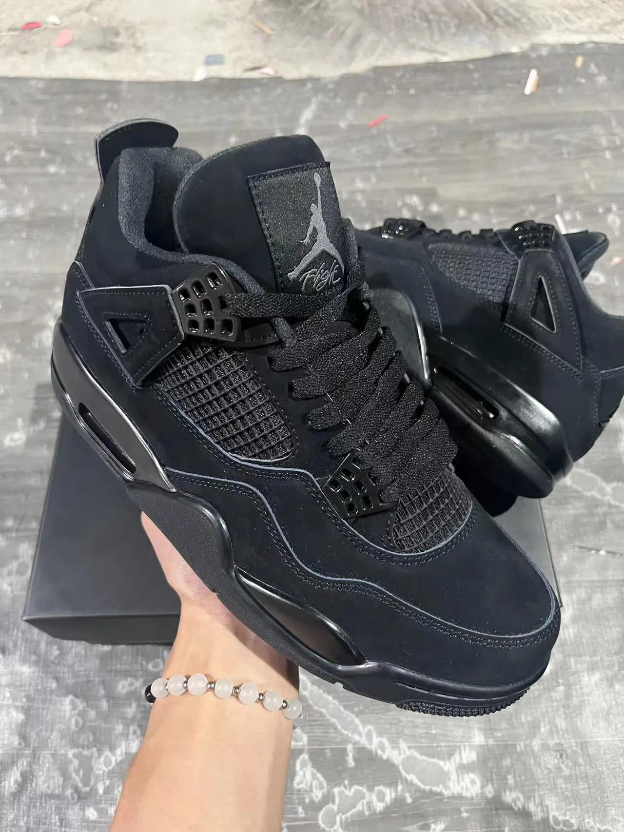 Air Jordan 4 All-Black Basketball Shoes 2