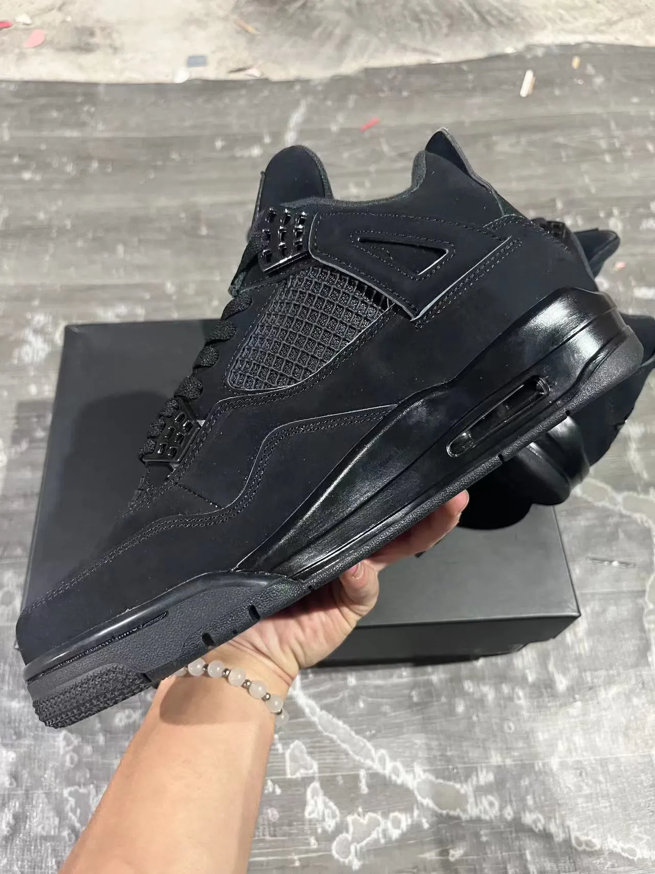 Air Jordan 4 All-Black Basketball Shoes 5
