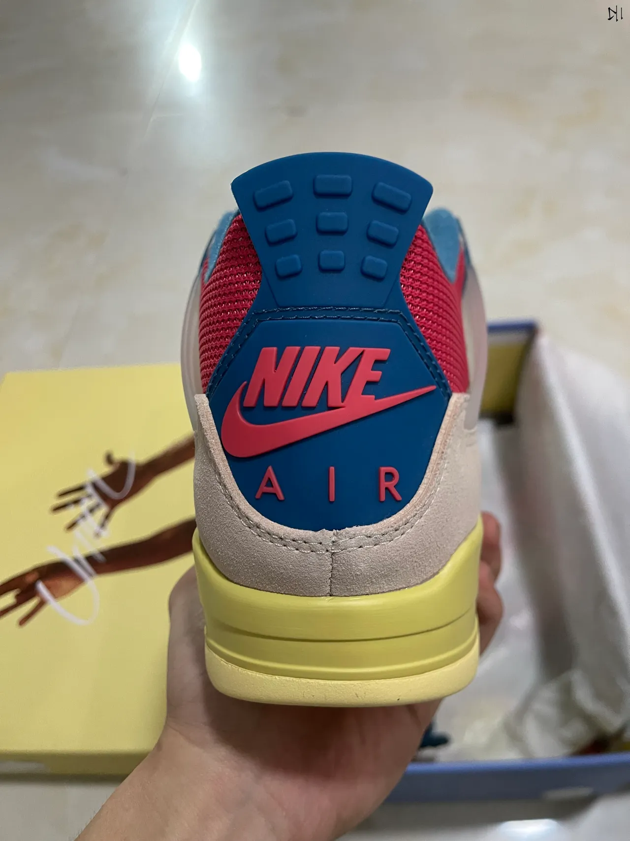 Air Jordan 4 Zapatillas de baloncesto beige amarillo rojo azul 6