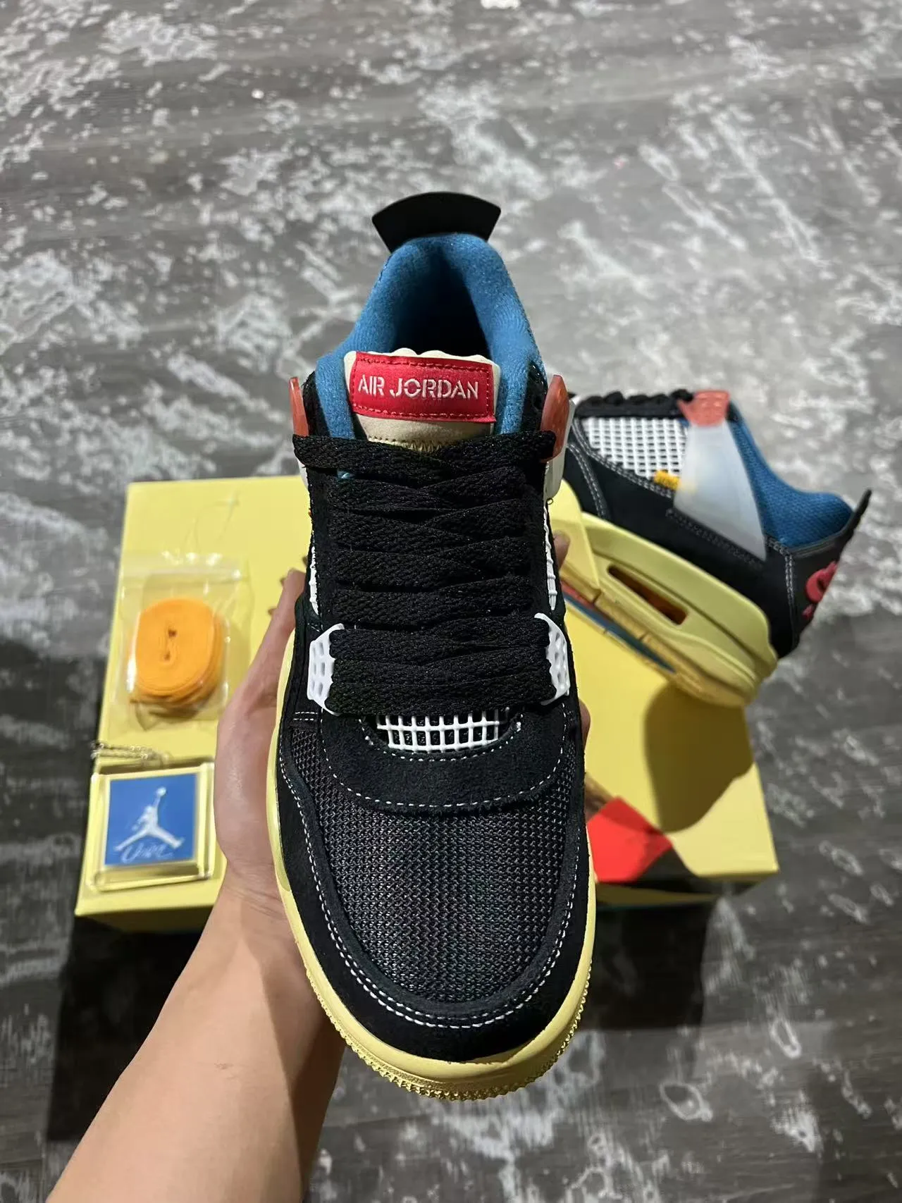 Chaussures de basketball Air Jordan 4 noir lime jaune bleu 3
