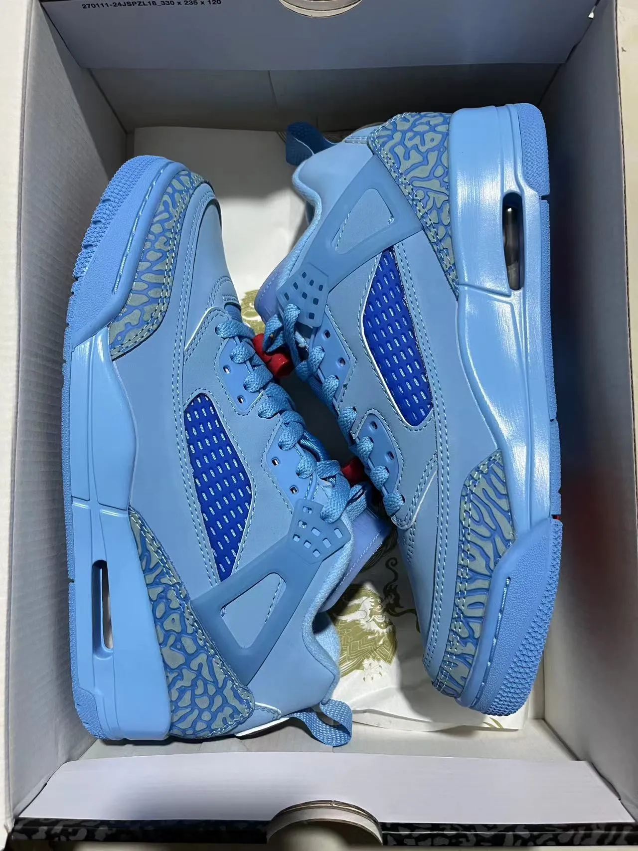 Air Jordan 4 Light Blue Elephant Basketball Shoes 3