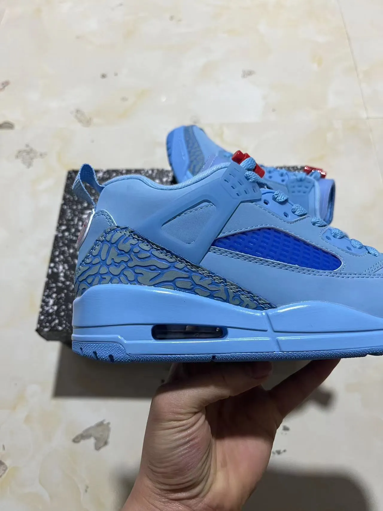Air Jordan 4 Light Blue Elephant Basketball Shoes 5