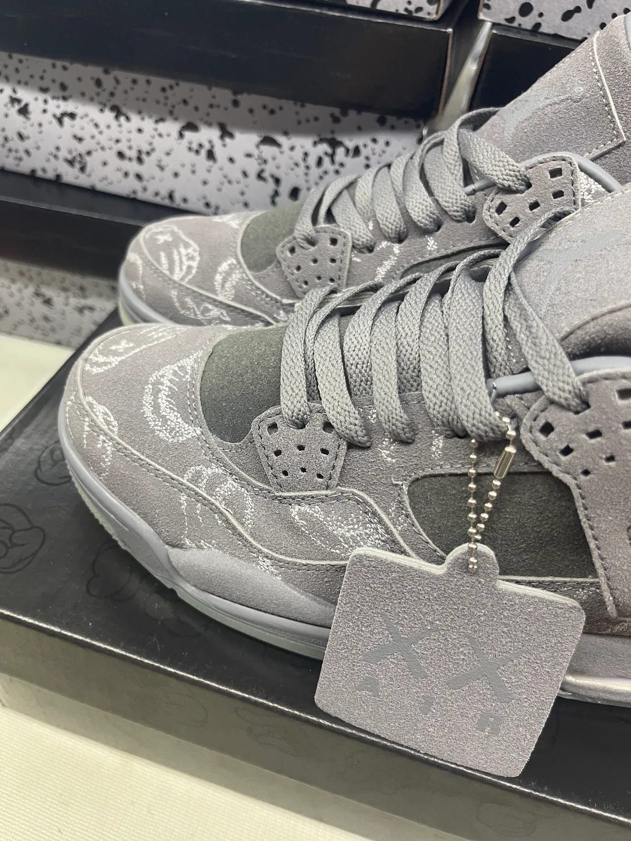 Air Jordan 4 Monochromatic Gray Suede Basketball Shoes 4