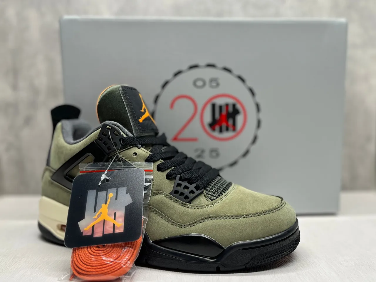 Air Jordan 4 Olive Green Suede Basketball Shoes 8