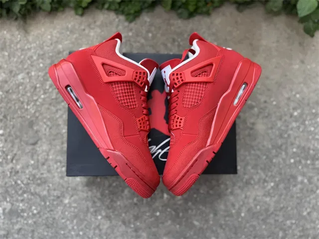 Air Jordan 4 Chaussures de Basketball Rouge Monochrome 9