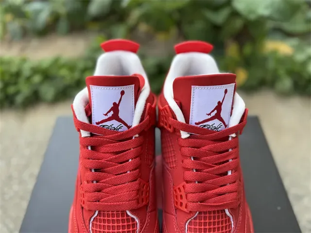 Air Jordan 4 Chaussures de Basketball Rouge Monochrome 12