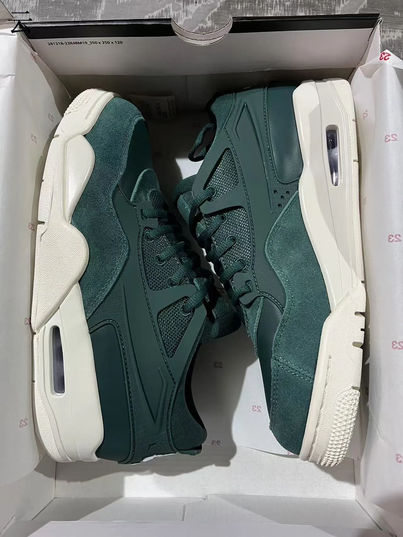 Air Jordan 4 Retro Forest Green Lifestyle Sneakers 9