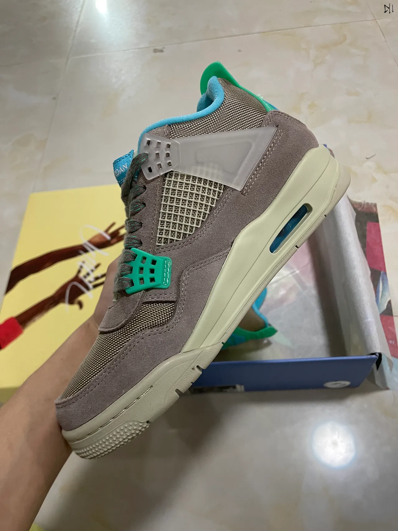 Chaussures de basketball Air Jordan 4 Union Los Angeles taupe vert bleu 4