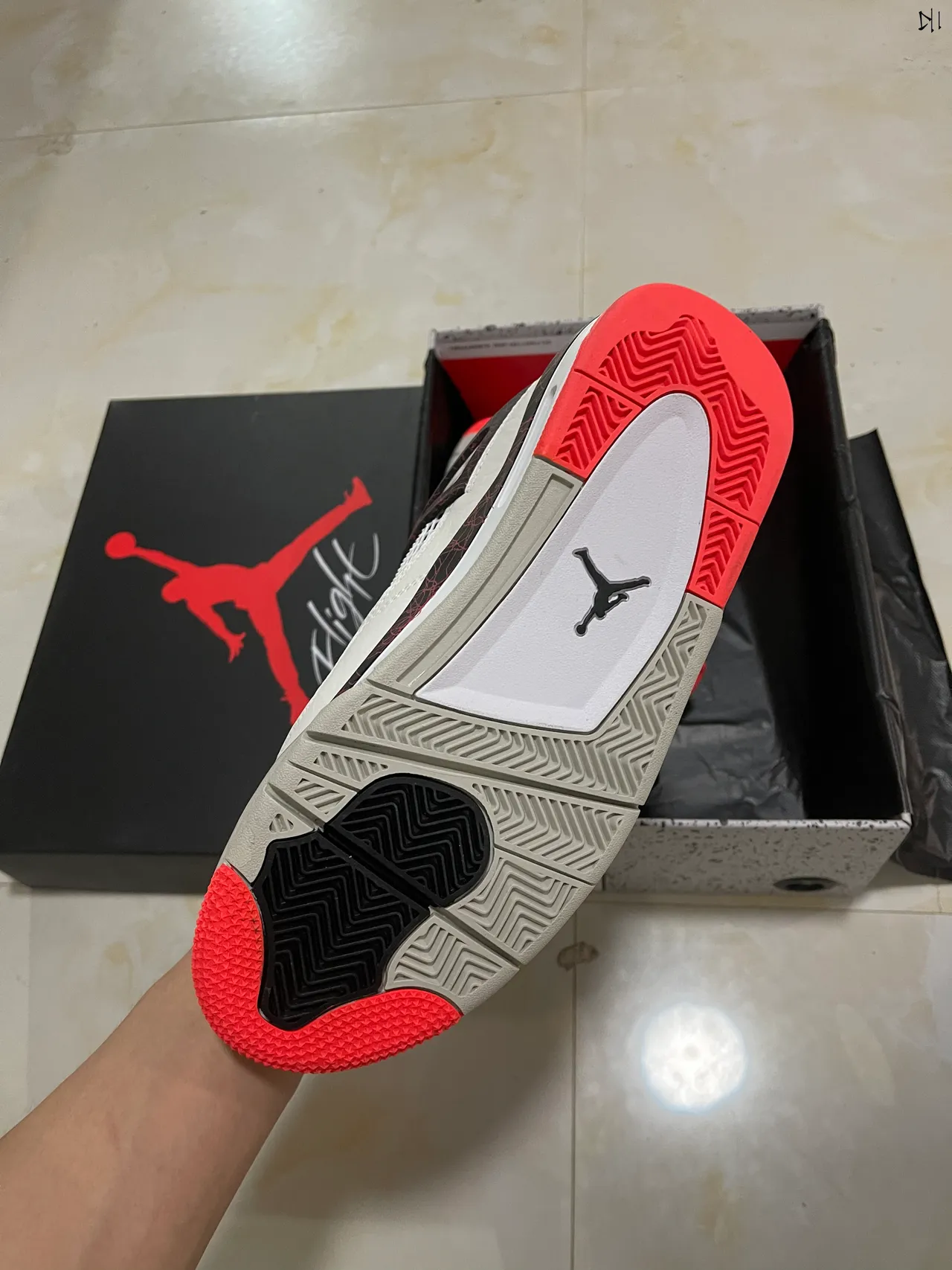 Air Jordan 4 White Black Red Crackle Basketball Shoes 6