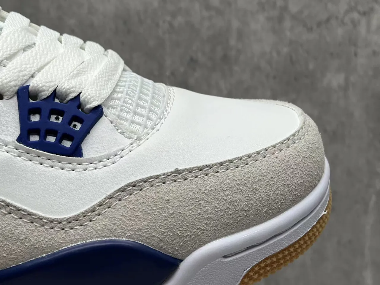 Air Jordan 4 White Navy Gum Basketball Shoes 4