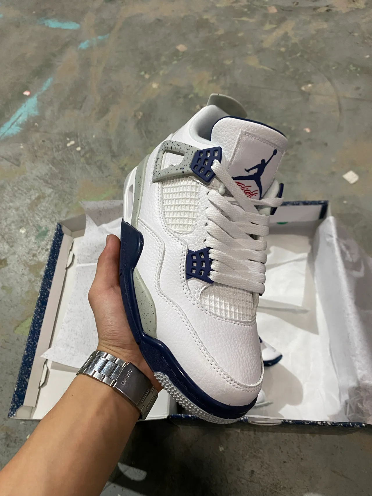 Air Jordan 4 White Navy Speckled Basketball Shoes 3
