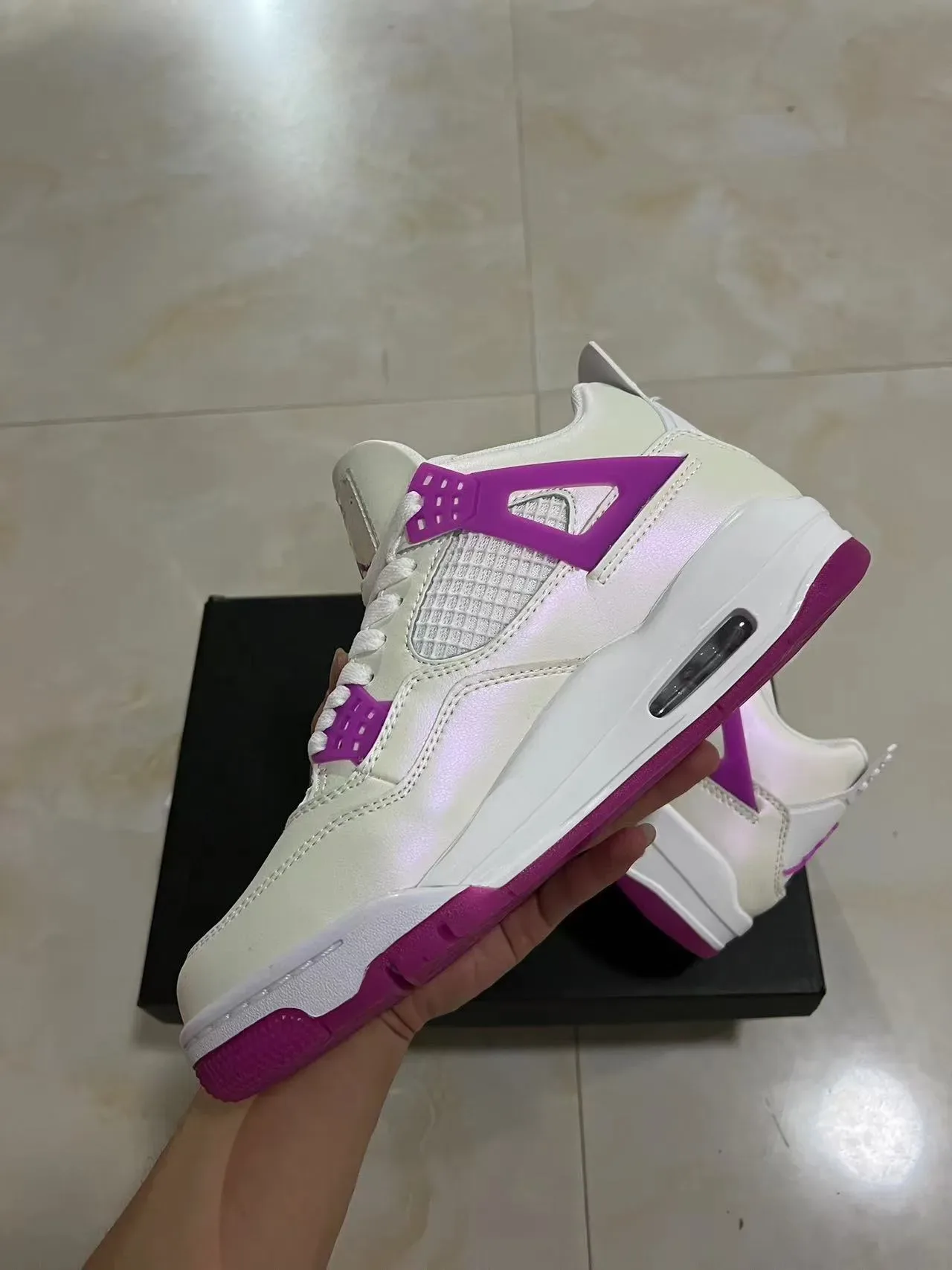 Air Jordan 4 Branco Roxo Tênis de Basquete 5