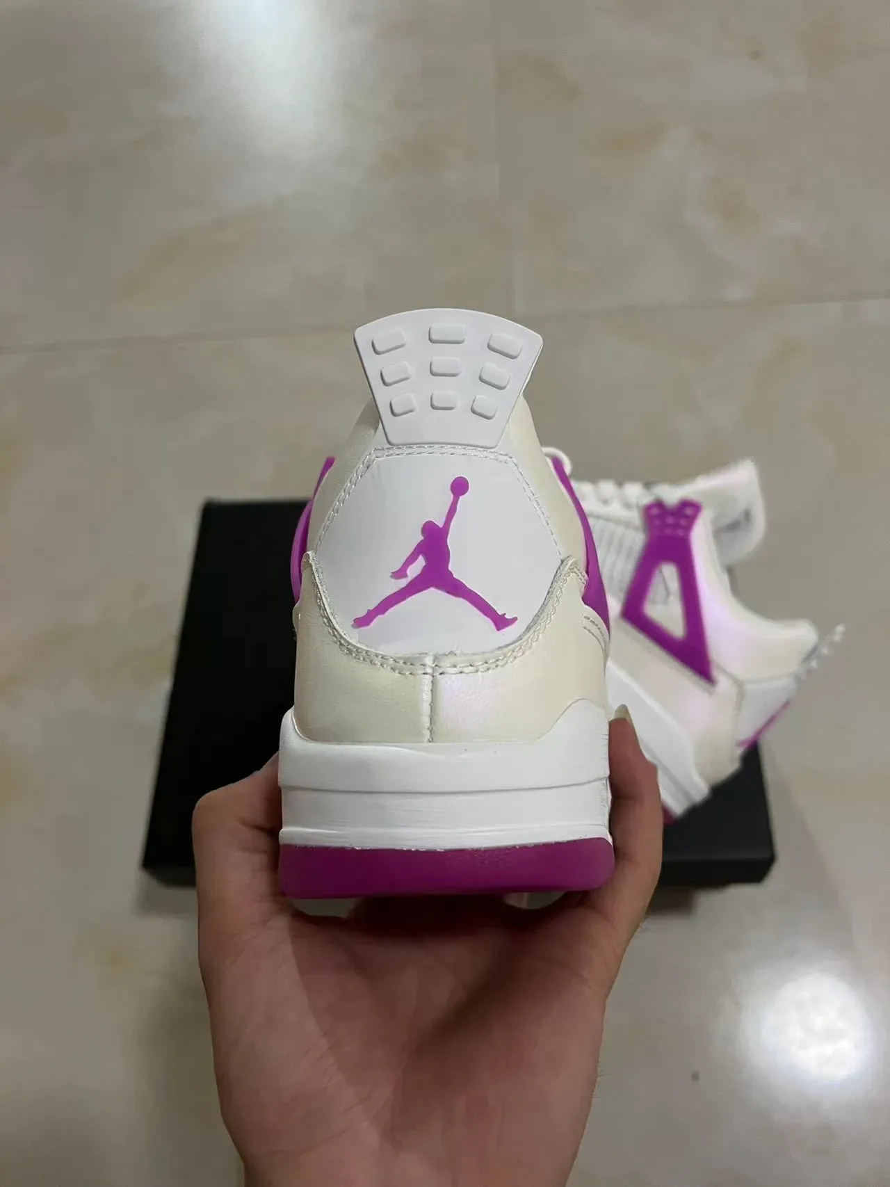 Air Jordan 4 Branco Roxo Tênis de Basquete 8