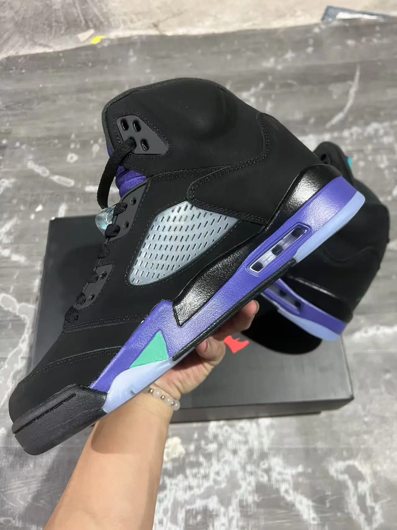 Air Jordan 5 Black Purple Green Lightning Bolt Basketball Shoes 5