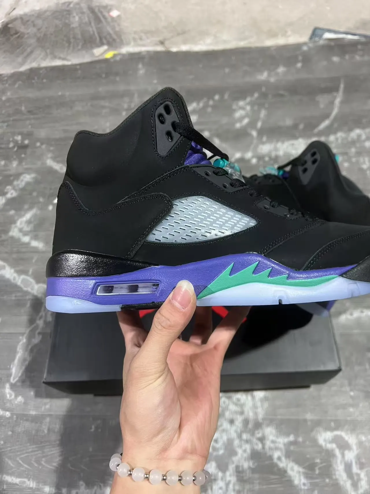 Air Jordan 5 Black Purple Green Lightning Bolt Basketball Shoes 7