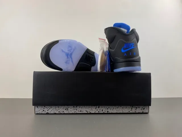 Air Jordan 5 Preto Azul Royal NY Tênis de Basquete 17