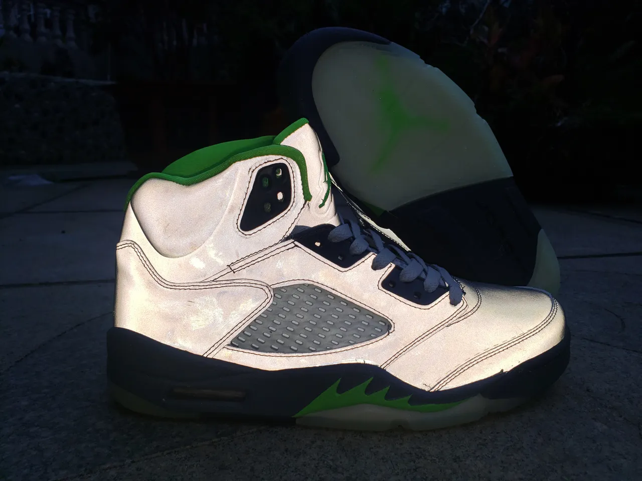 Air Jordan 5 Gray Neon Green Basketball Shoes 2