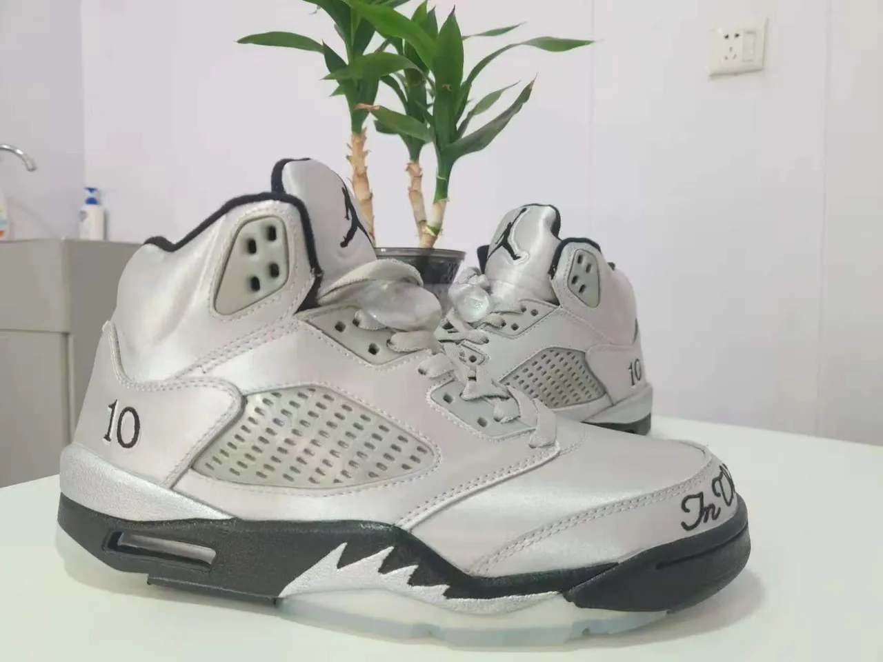 Air Jordan 5 Metallic Silver Black Basketball Shoes 2