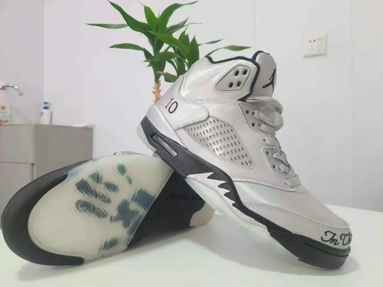 Air Jordan 5 Metallic Silver Black Basketball Shoes 3
