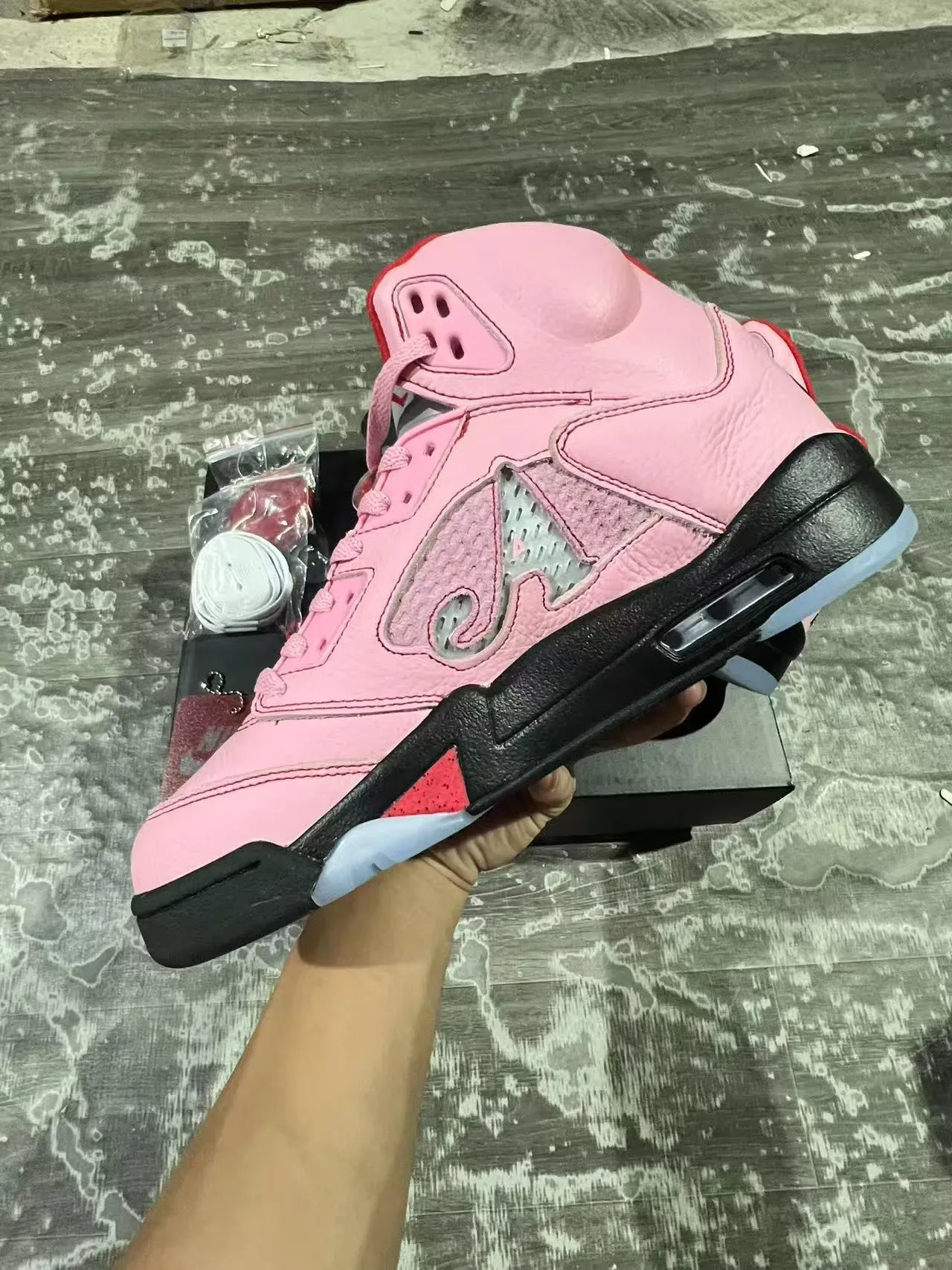 Air Jordan 5 Rosa Preto Vermelho NY 23 Tênis de Basquete 5