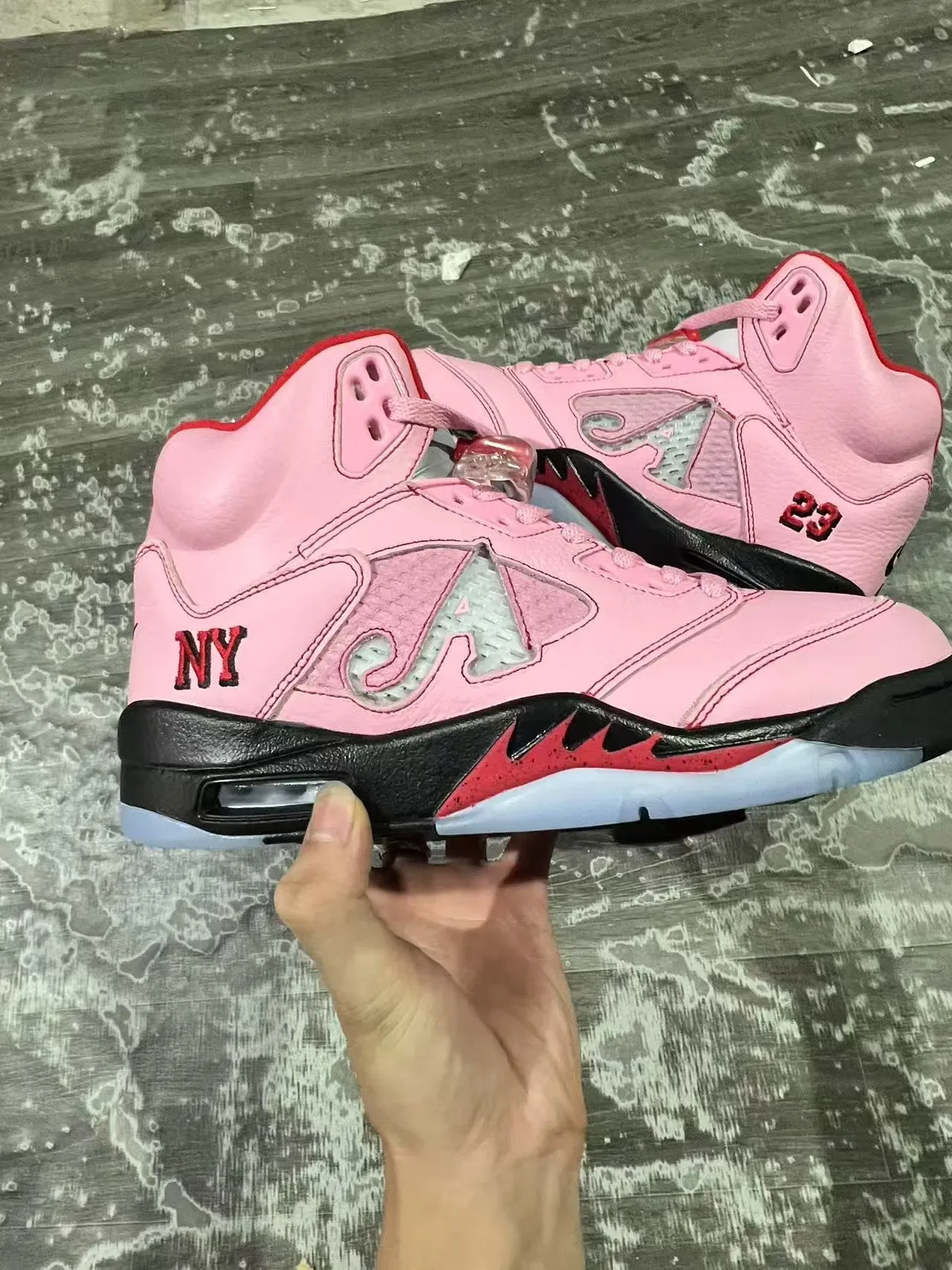 Air Jordan 5 Rosa Preto Vermelho NY 23 Tênis de Basquete 7