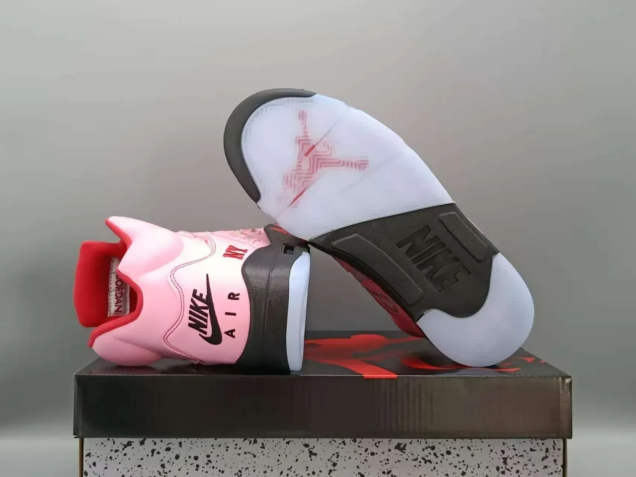Air Jordan 5 Pink 'NY' Chaussures de Basketball 5
