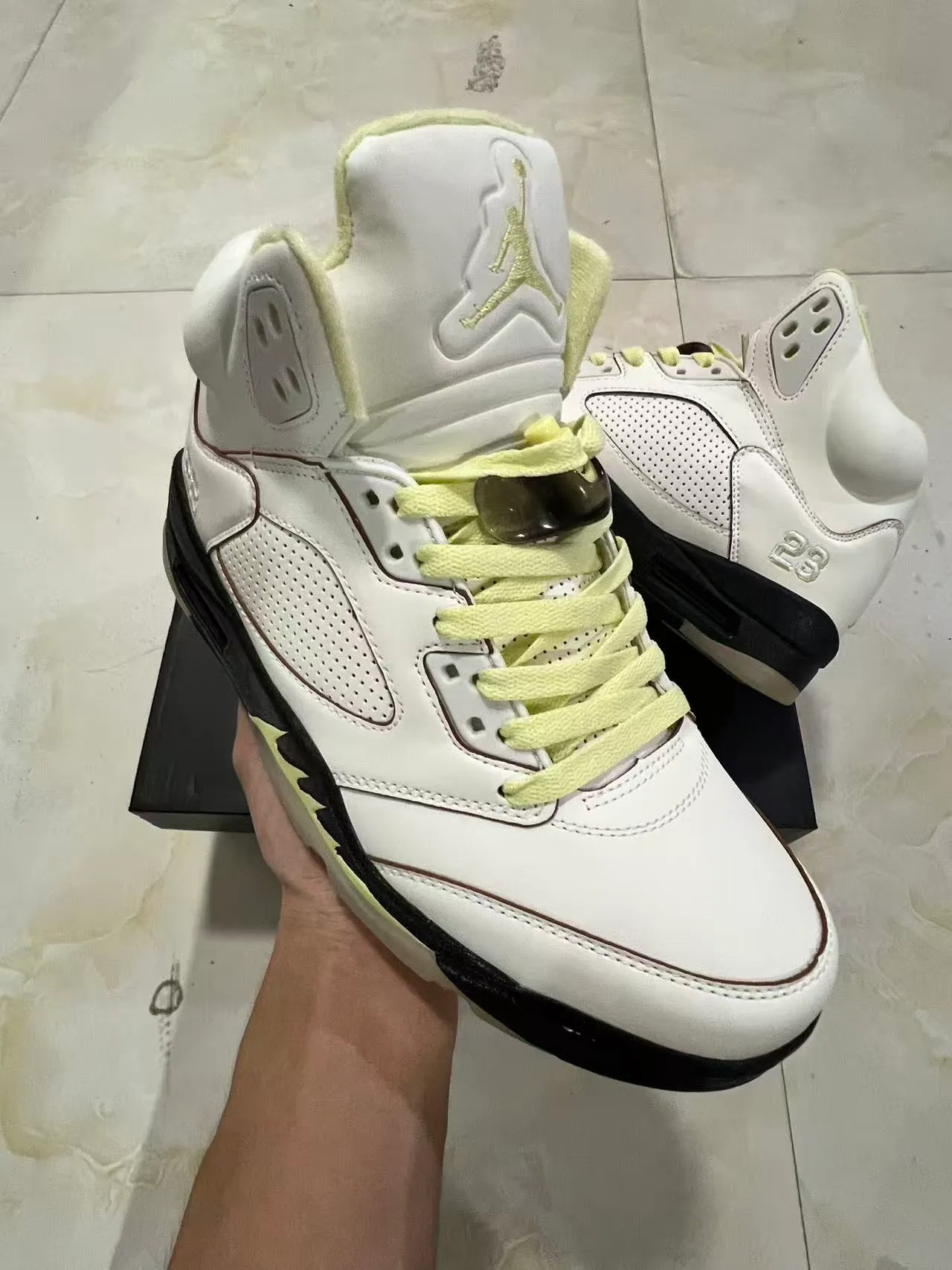 Air Jordan 5 White Black Lime Yellow Basketball Shoes 2