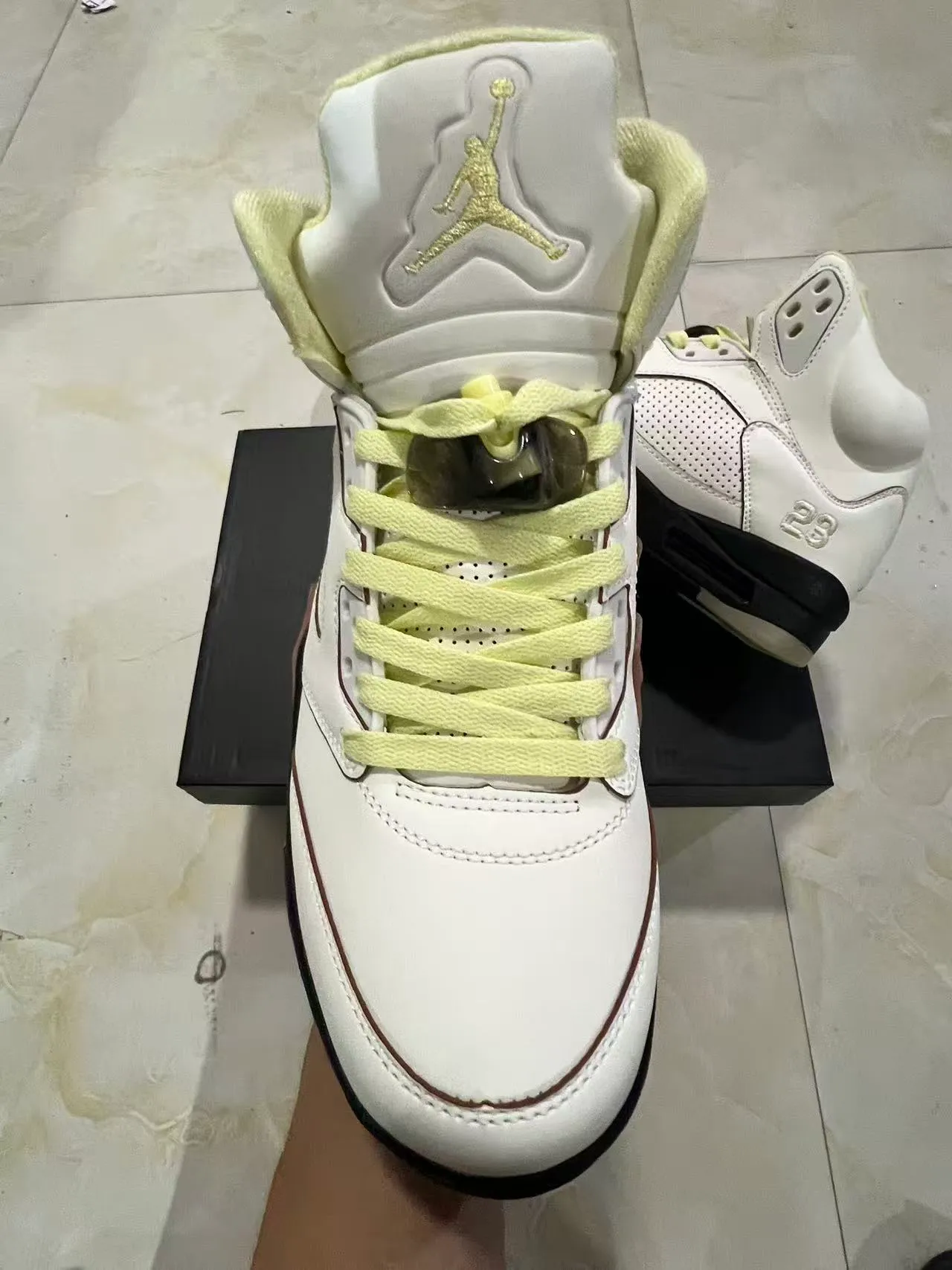 Air Jordan 5 White Black Lime Yellow Basketball Shoes 3