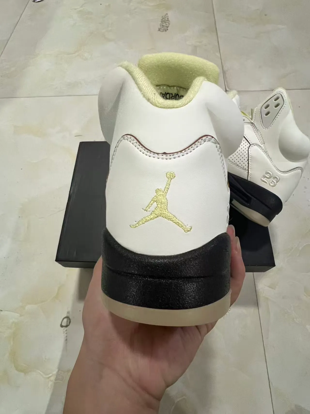 Air Jordan 5 White Black Lime Yellow Basketball Shoes 8