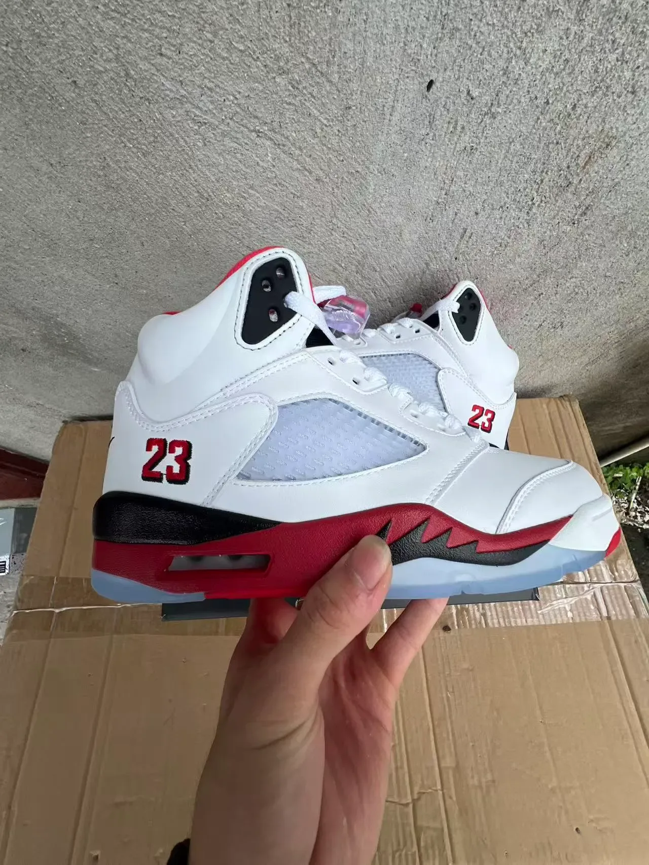 Air Jordan 5 Blanc Rouge Noir Chaussures de Basketball 7