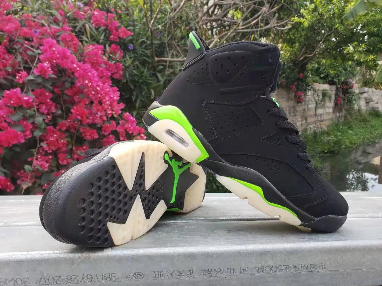 Air Jordan 6 Black Neon Green Basketball Shoes 3
