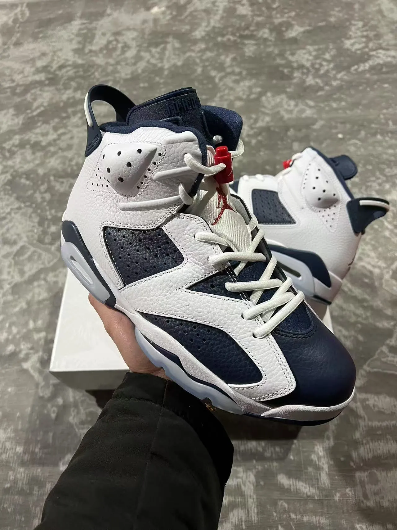 Air Jordan 6 White Navy Basketball Shoes 2