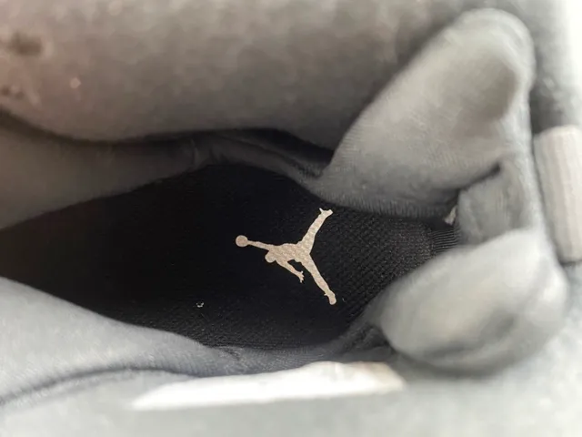 Air Jordan 8 Black Metallic Silver Basketball Shoes 7