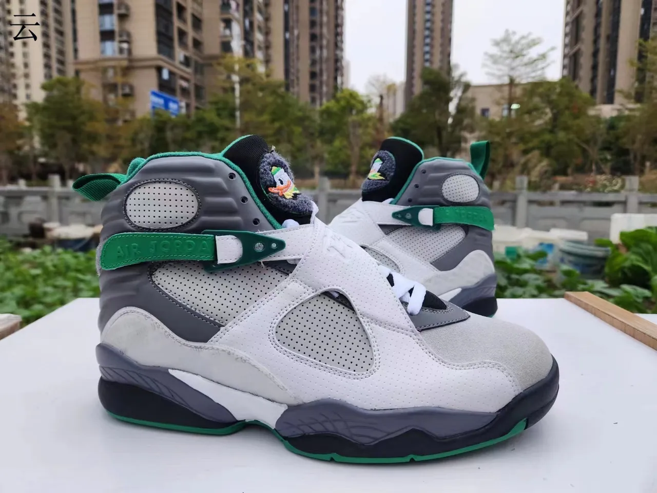 Air Jordan 8 White Gray Green Basketball Shoes 2