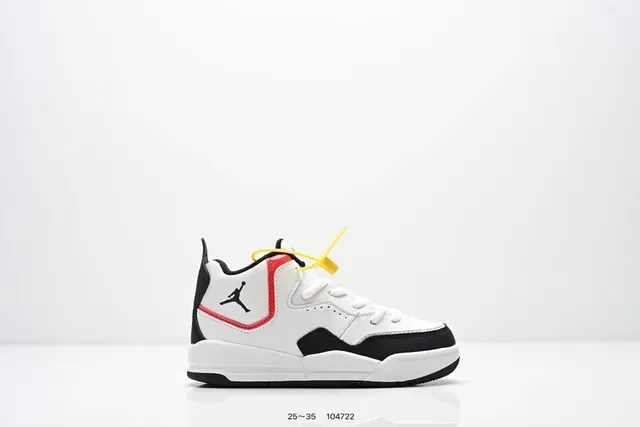 Air Jordan Black White Low-Top Lace-Up Lifestyle Sneakers 9