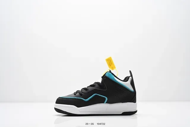 Air Jordan Black White Low-Top Lace-Up Lifestyle Sneakers 17
