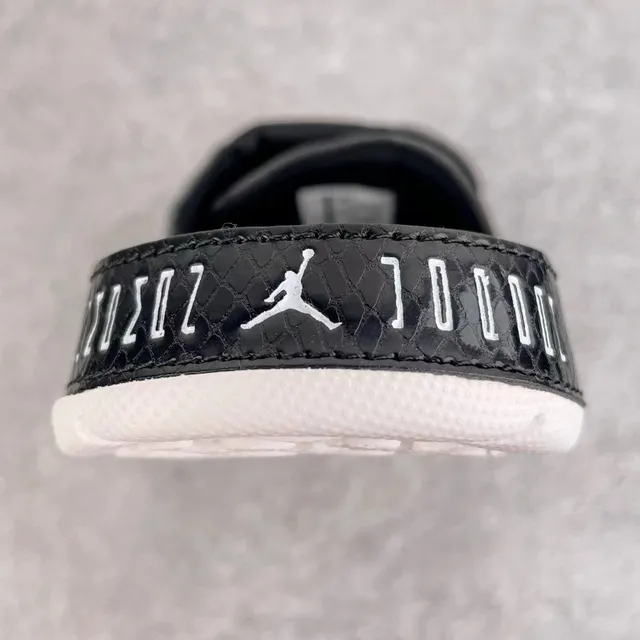 Air Jordan Hydro Slide Black Snakeskin Texture Slippers 2