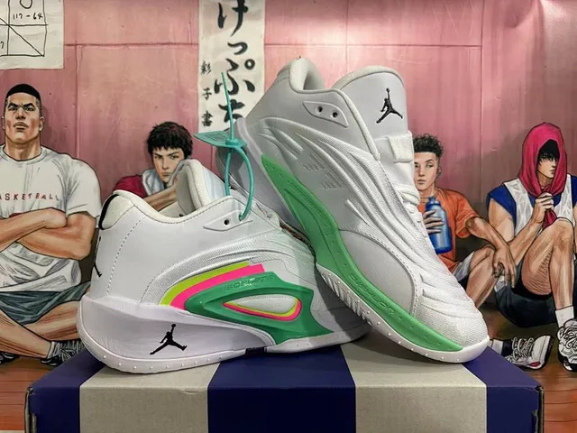 Chaussures de basketball Air Jordan ISOPLETE blanc vert néon 2