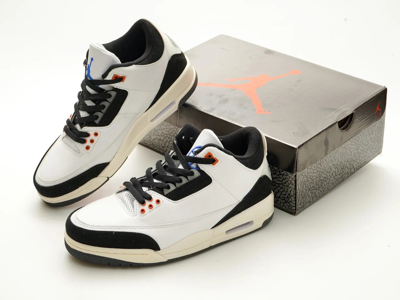Air Jordan White Black High-Top Leather-Suede Hybrid Basketball Shoes 4