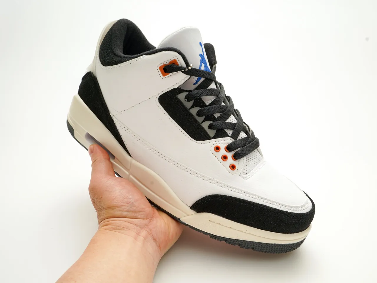 Air Jordan White Black High-Top Leather-Suede Hybrid Basketball Shoes 6